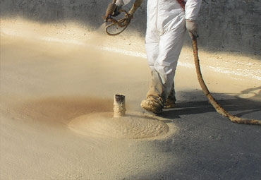 What are the benefits to spray foam roofing in Elk Grove?